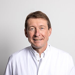 Prof. Dr. med. Hans-Georg Simank